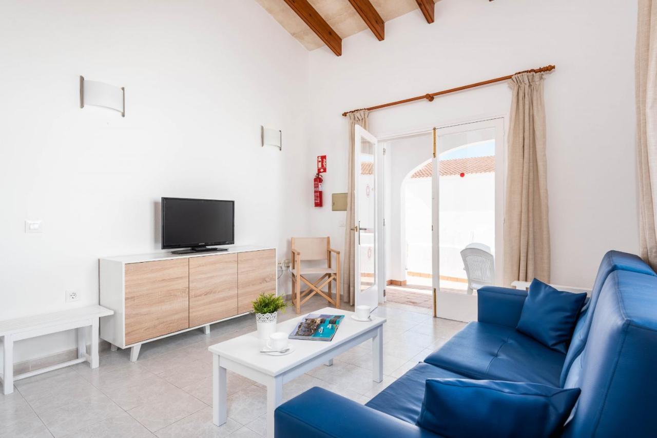 Rimar 4, 2 Bedroom Apartment, Cap D'Artrutx 칼란 보쉬 외부 사진