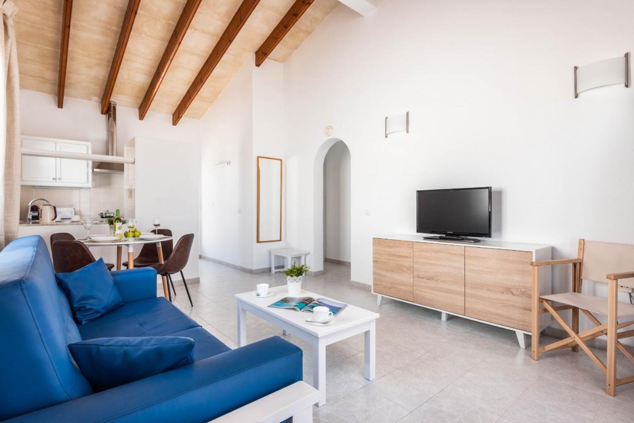 Rimar 4, 2 Bedroom Apartment, Cap D'Artrutx 칼란 보쉬 외부 사진